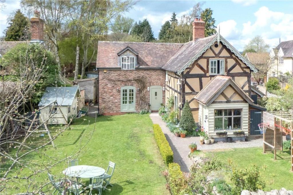 Chocolate Box Cottage In The Heart Of Shropshire Ludlow Exterior photo