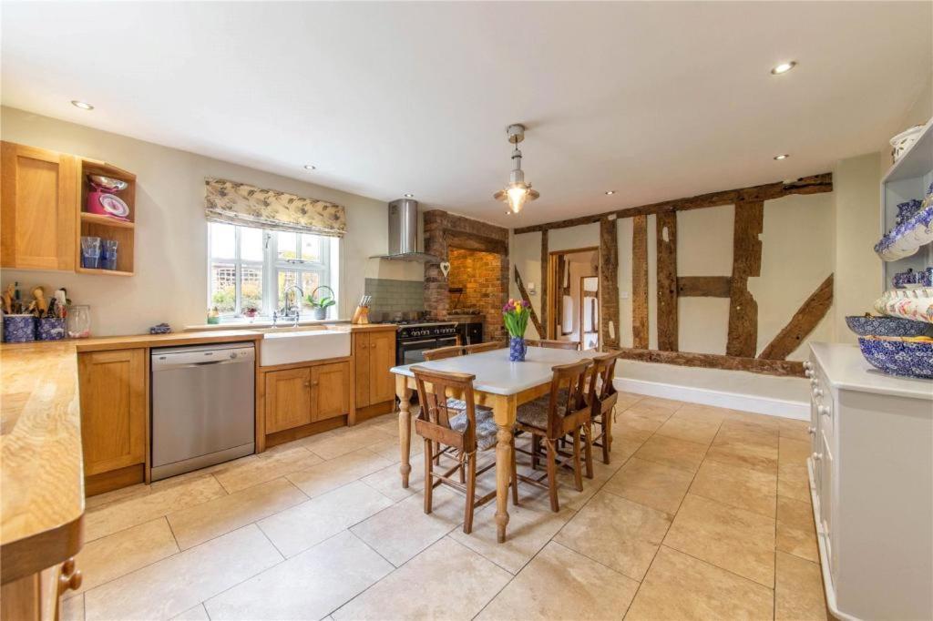 Chocolate Box Cottage In The Heart Of Shropshire Ludlow Exterior photo